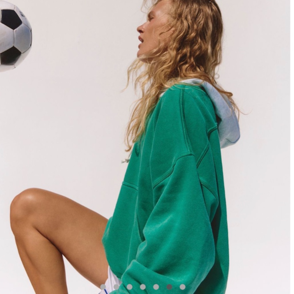 FP MOVEMENT FINAL CALL COLOR BLOCK HOODIE IN GREEN GLOW - Picture 10 of 10